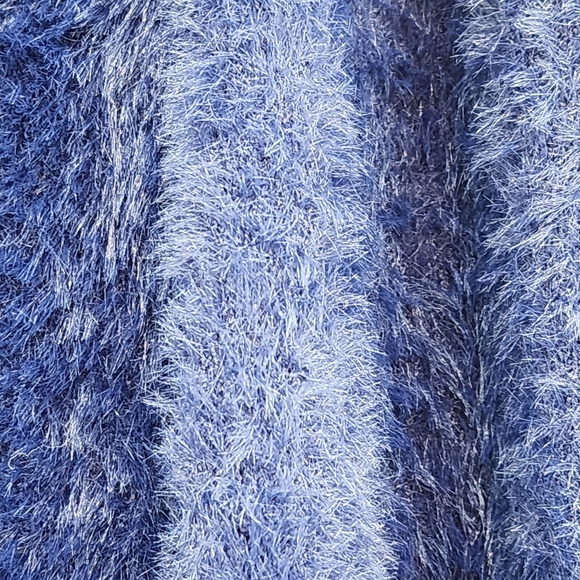 Savage X Fenty Women's Fuzzy Fleece Robe - 2X/3X - Picture 3 of 5